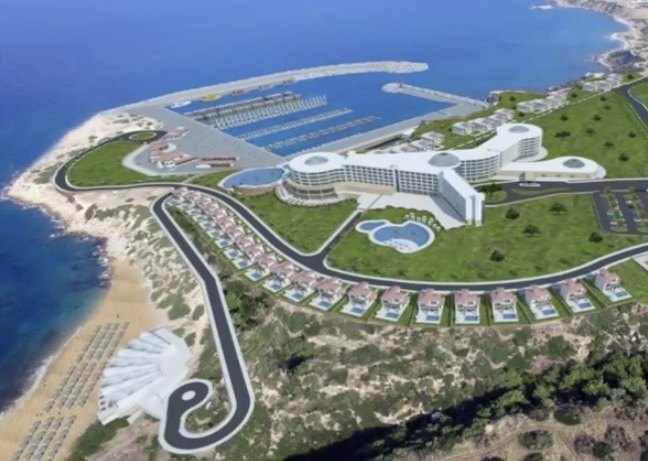 Visualisierung des Hotel- und Marina-Großprojekts in Esentepe mit Hotel, Villen, Strand und Jachthafen